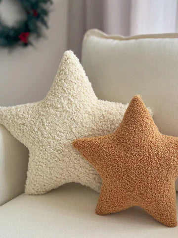 Star Design Pillow Set – The Gentle Glow of Night