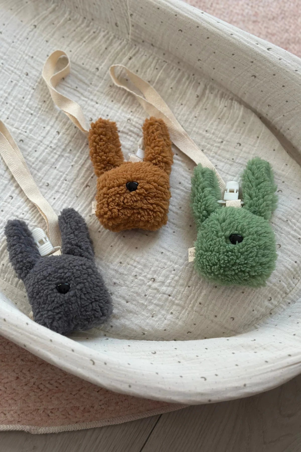 Bunny Pacifier Clip – Soft Safety in Natural Form
