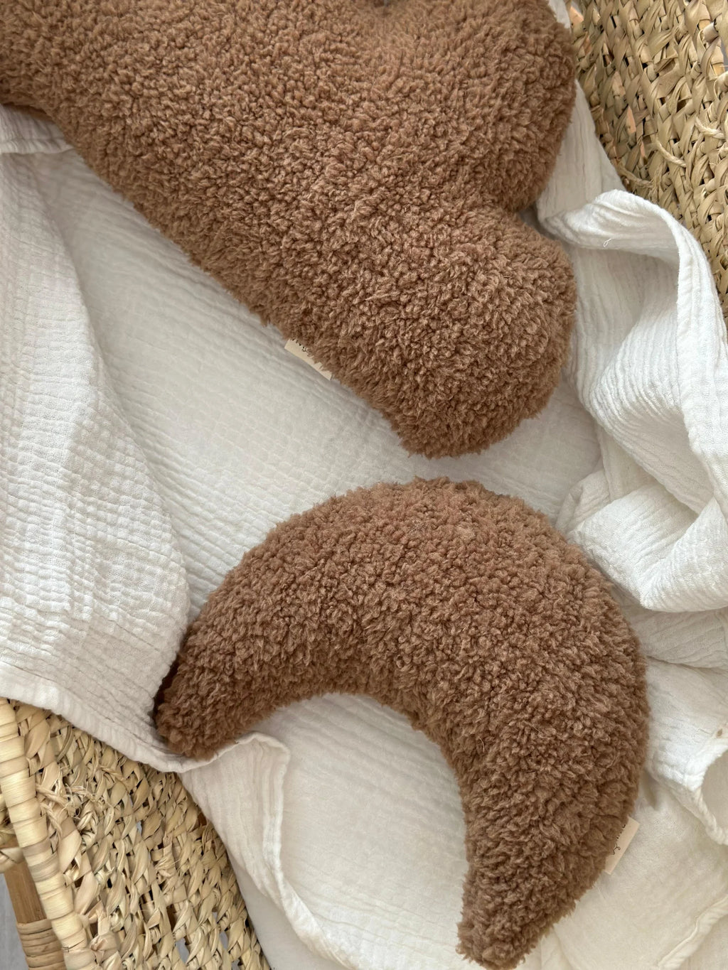 Moon and Cloud Pillow Set – A Soft Touch of Calm Sleep